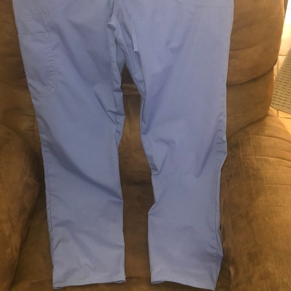 Scrub star pants - Picture 2 of 4
